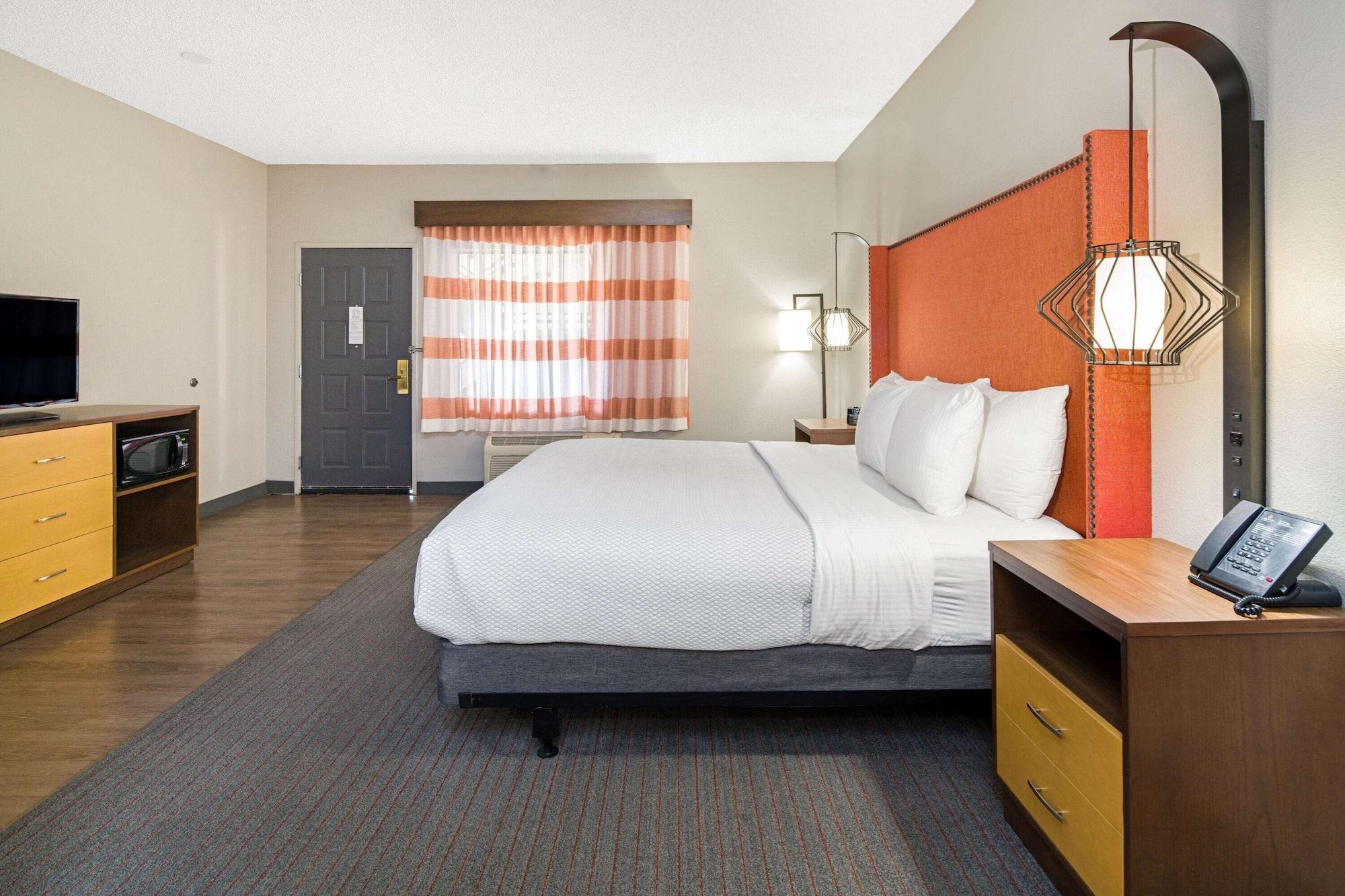 Hotel La Quinta By Wyndham Orange County Airport Santa Ana Exterior foto