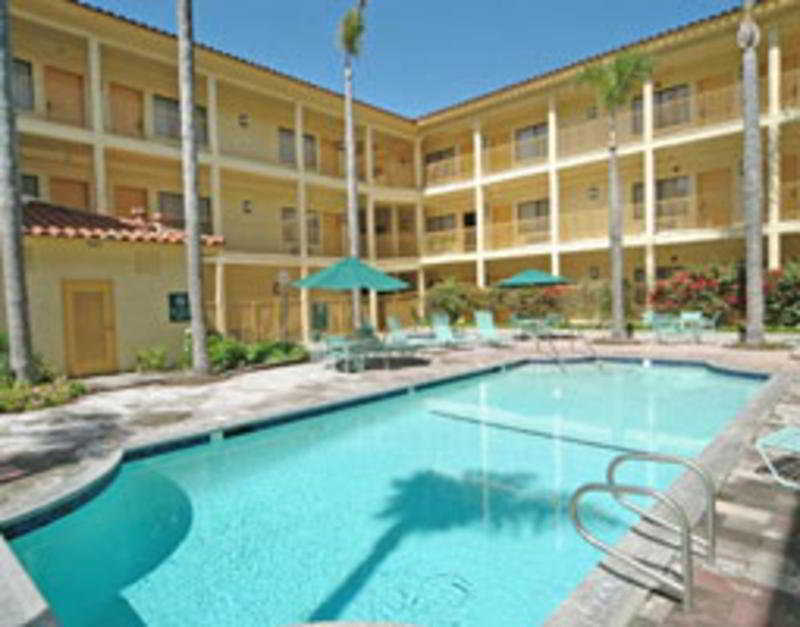 Hotel La Quinta By Wyndham Orange County Airport Santa Ana Einrichtungen foto